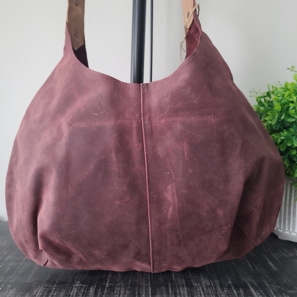Bohnke Leather Oxblood Hobo Shoulder Bag - Picture 5 of 8